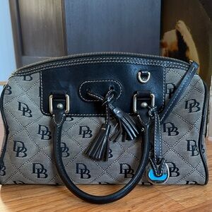 AUTHENTIC Vintage Dooney & Bourke Black and Gray Bag
